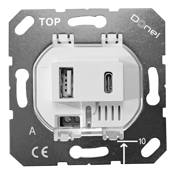 Donel USB зарядное устройство, 3.1A. тип A:max 18W,тип С:max 32W, белый, серия DUSB., DUSB3100WCF